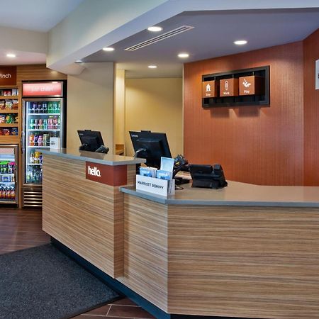 TownePlace Suites by Marriott Detroit Belleville Extérieur photo