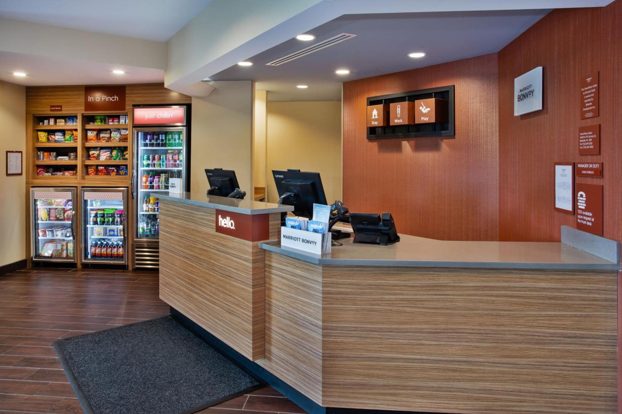 TownePlace Suites by Marriott Detroit Belleville Extérieur photo