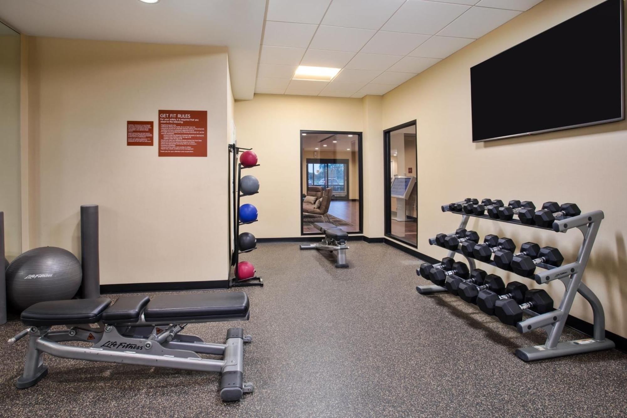 TownePlace Suites by Marriott Detroit Belleville Extérieur photo